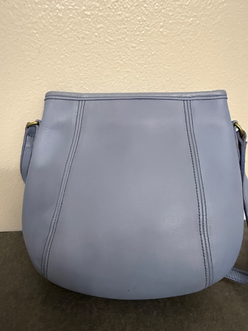 Coach Light Blue Leather framed Crossbody Bag with Gold Hardware - Picture 2 of 13